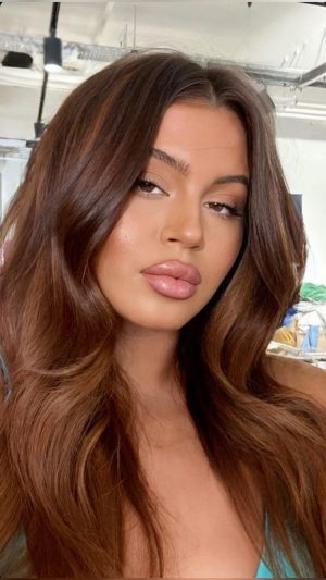 16-Inch Short Style HD Lace Front Futura Synthetic Wig Pre-Plucked Less Density Swiss Lace Long Length Wig